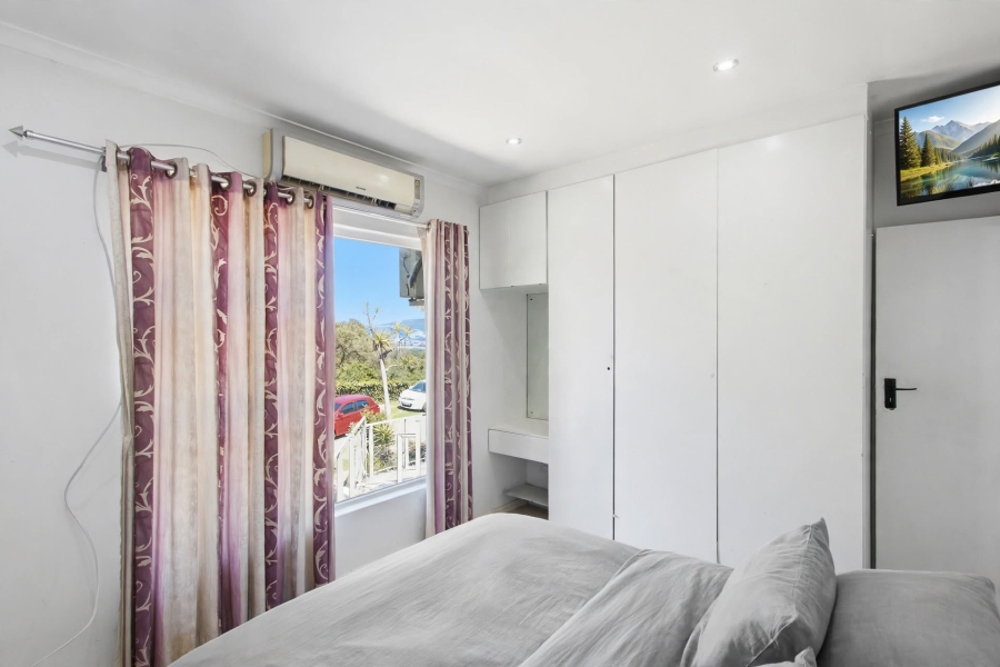 5 Bedroom Property for Sale in Fisher Haven Western Cape